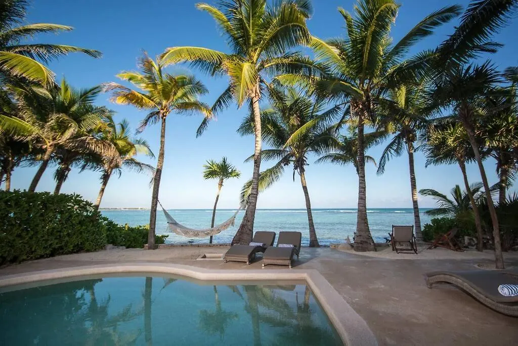 Beachfront With Private Staff In Gated Community Akumal Mexico
