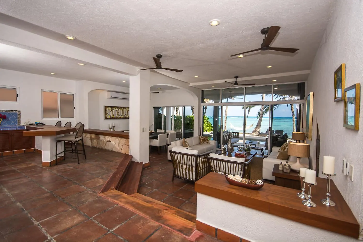 Villa Beachfront With Private Staff In Gated Community Akumal