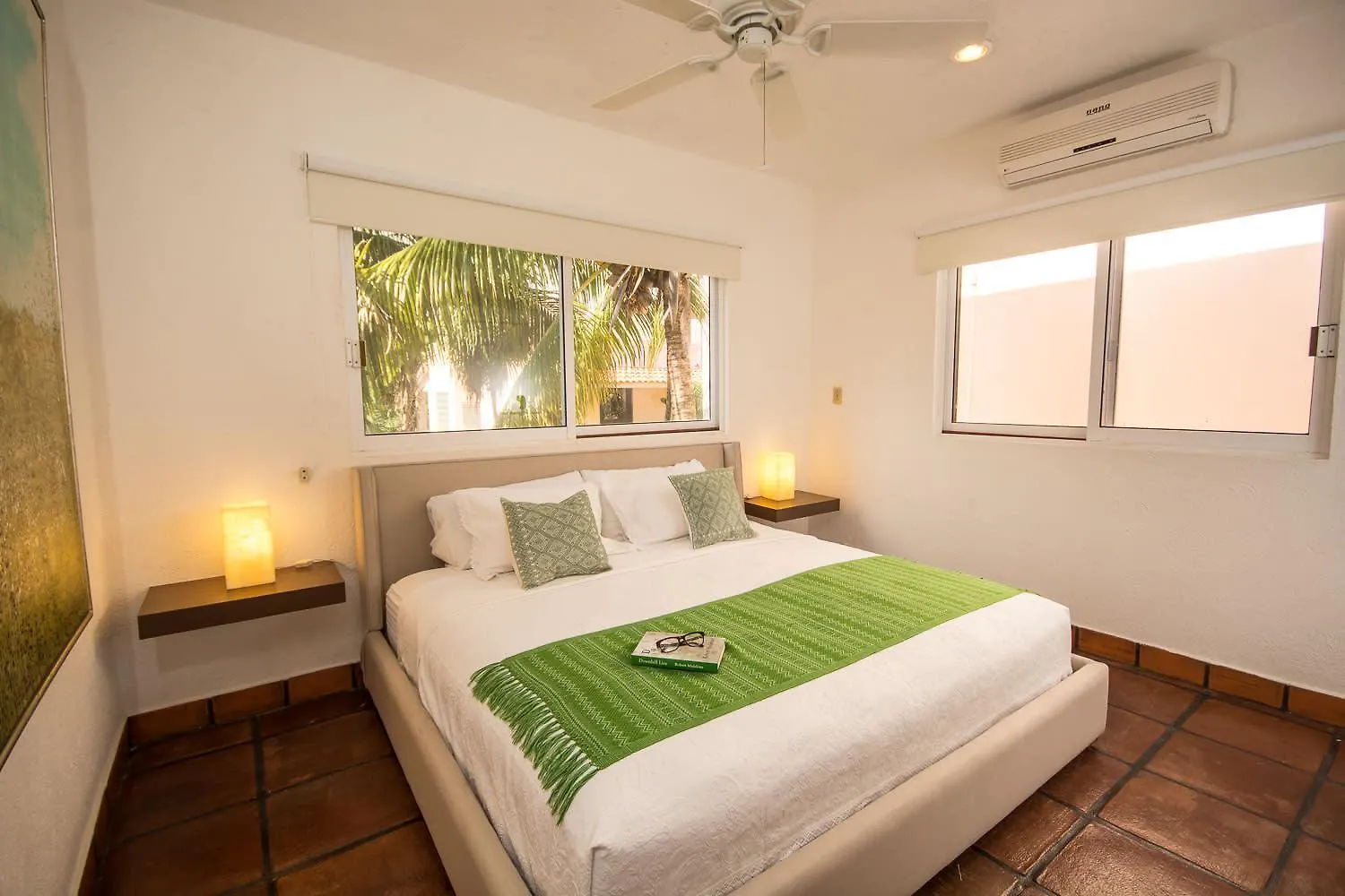 Beachfront With Private Staff In Gated Community Akumal Villa