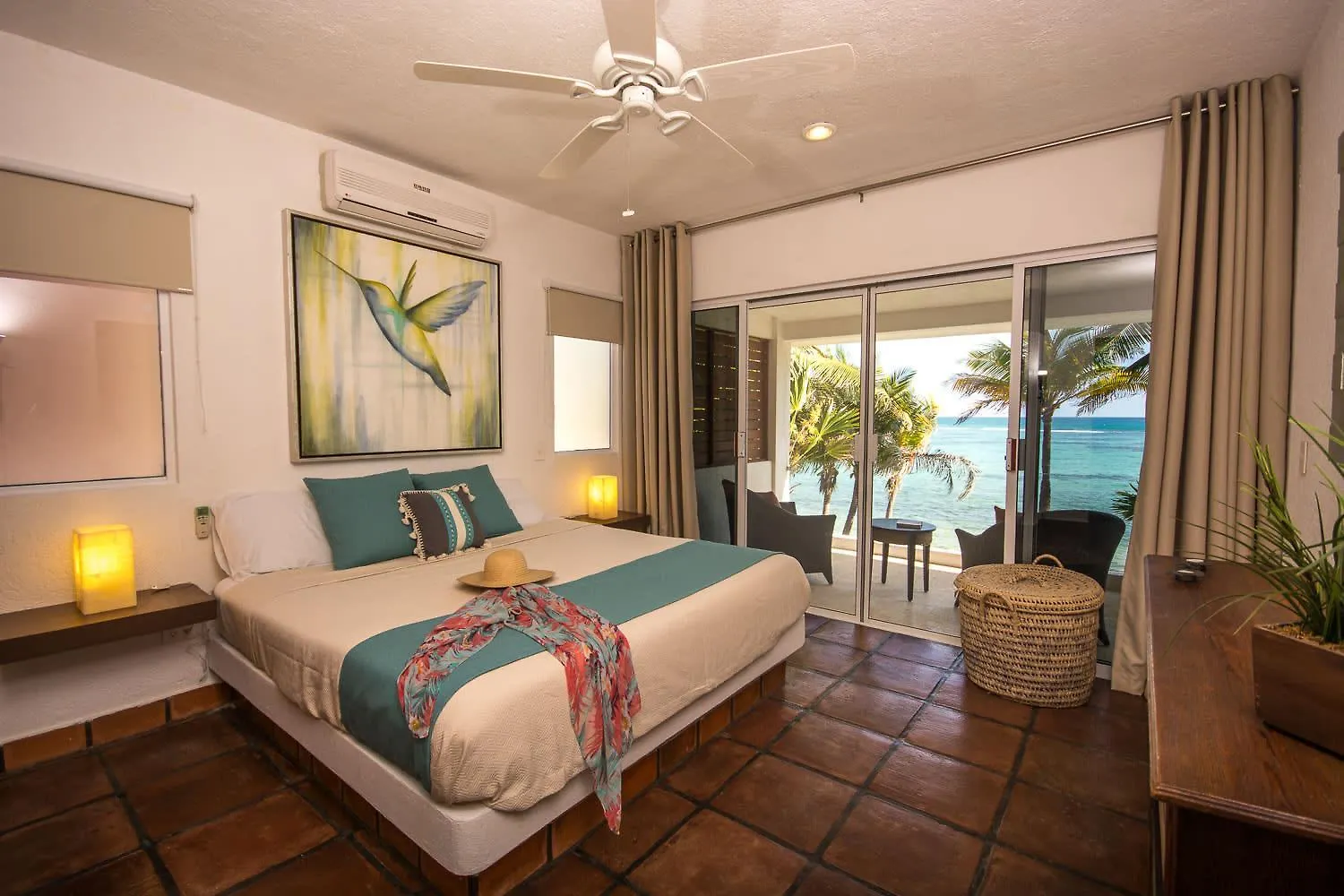 Villa Beachfront With Private Staff In Gated Community Akumal Mexico